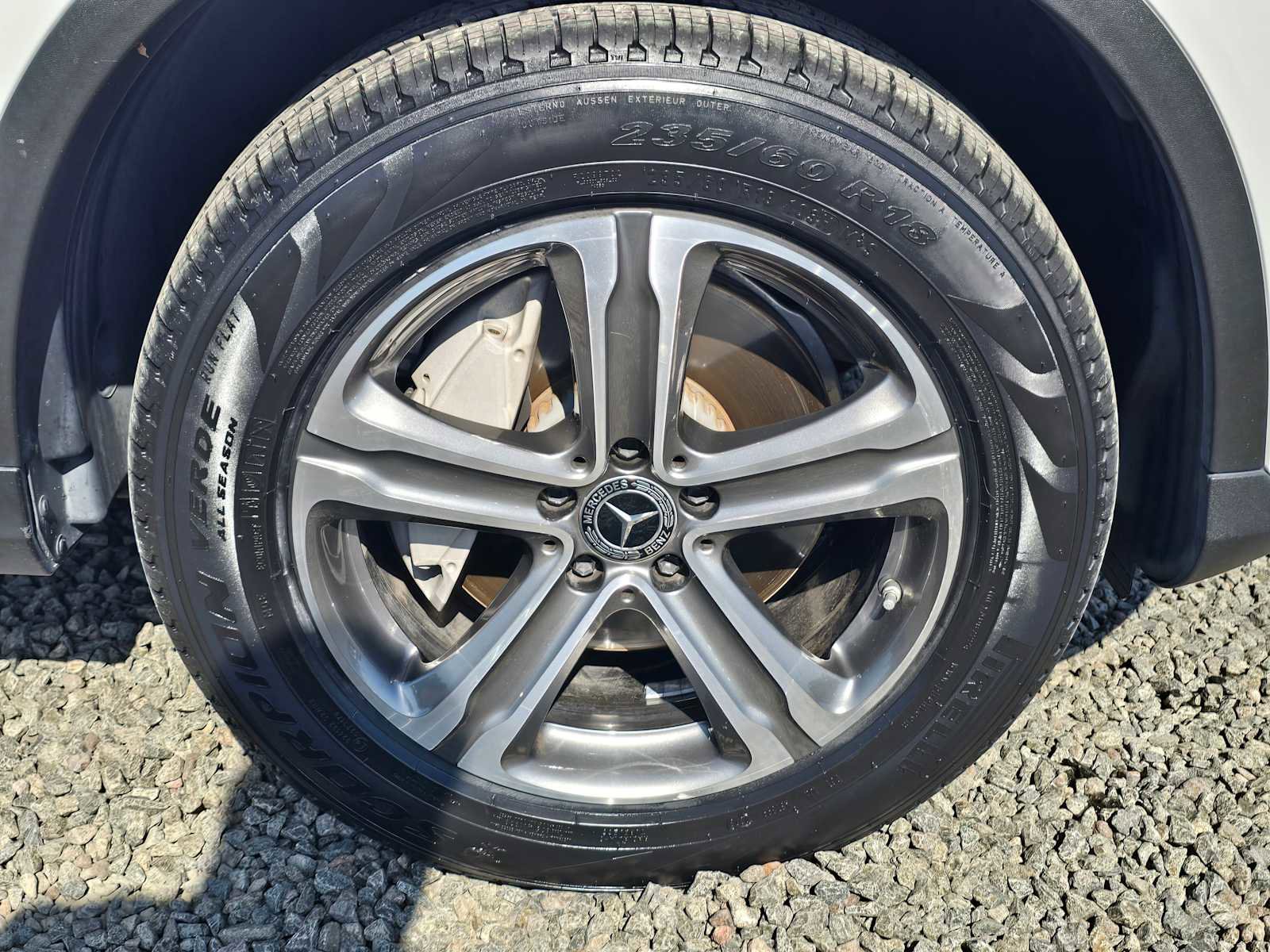 Used 2021 Mercedes-Benz GLC 300 4MATIC image 9