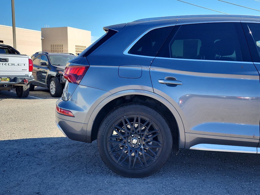 Used 2018 Audi Q5 2.0T Premium Plus w/ Premium Plus Package image 5