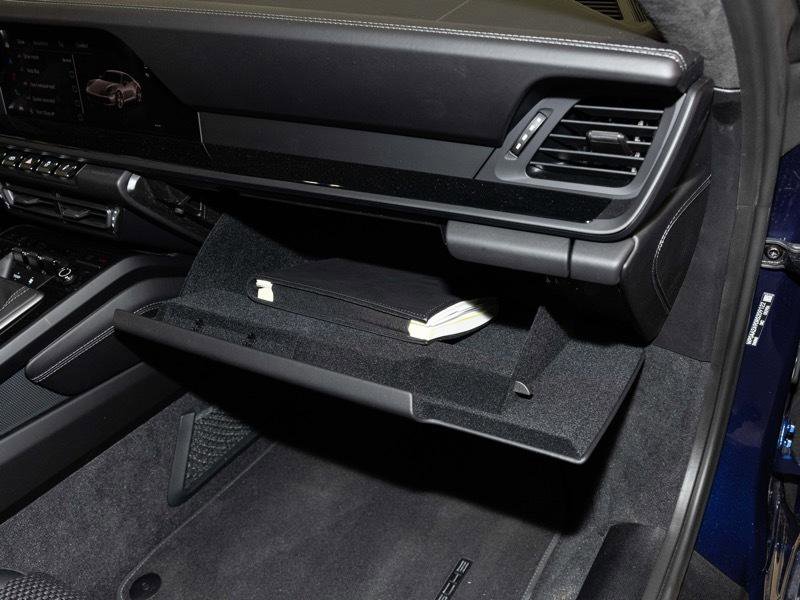 Used 2024 Porsche 911 Carrera T image 82