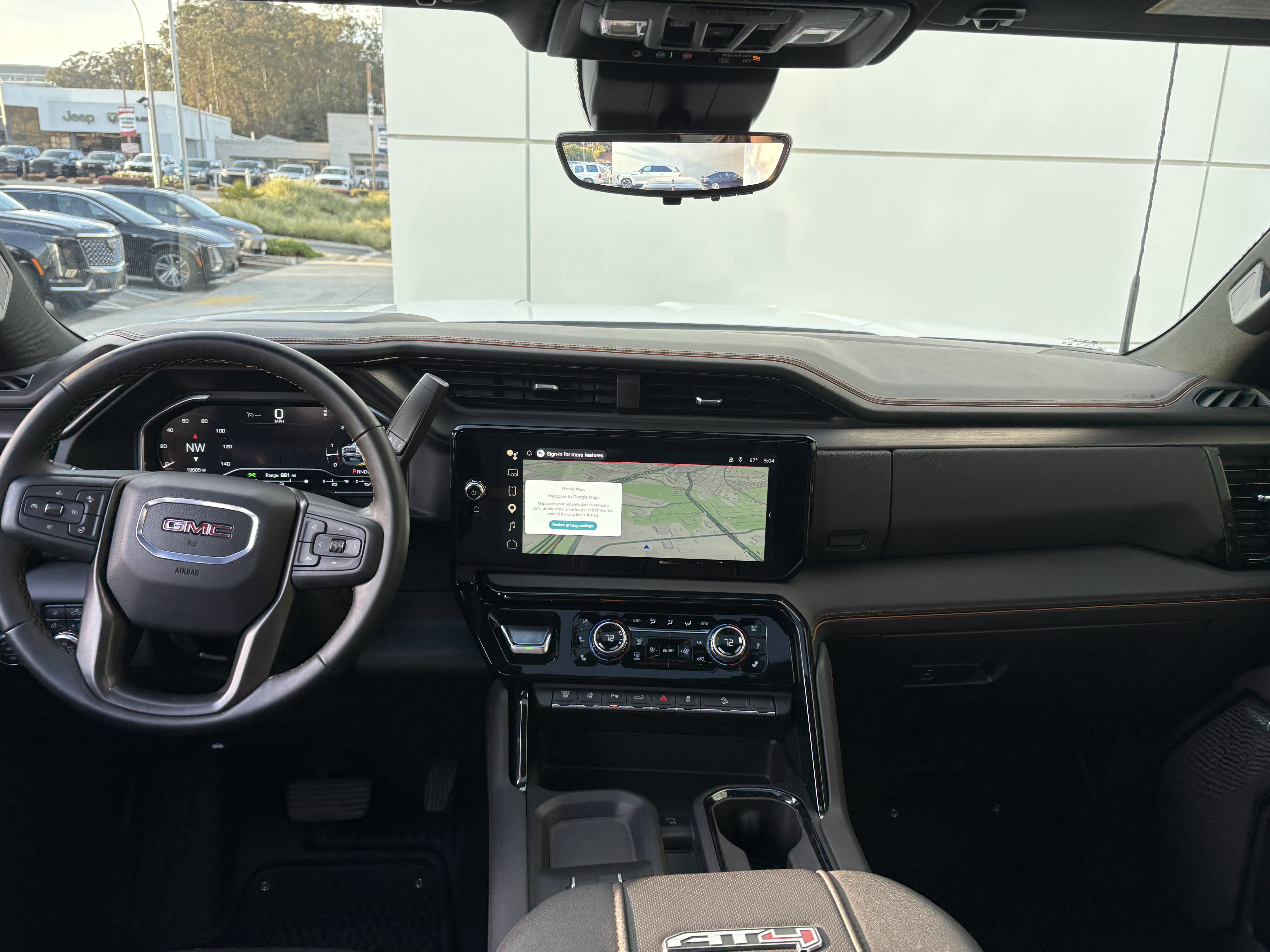Used 2025 GMC Sierra 2500 AT4 w/ AT4 Premium Plus Package AWD/4WD image 18