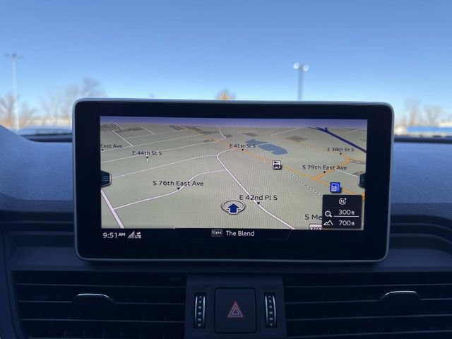 Used 2018 Audi Q5 2.0T w/ Premium Plus Package image 17