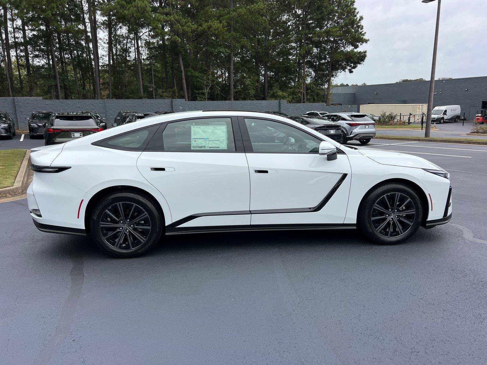 New 2026 Lexus ES 350h FWD image 4