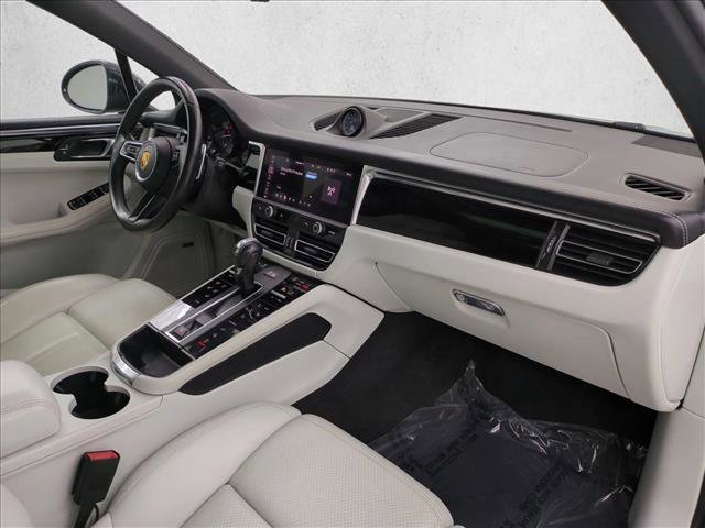 Used 2022 Porsche Macan image 26