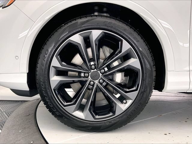 New 2026 Audi Q7 2.0T Premium Plus AWD/4WD image 13