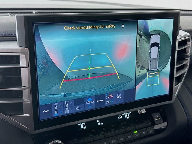 New 2025 Toyota Tundra Platinum image 10