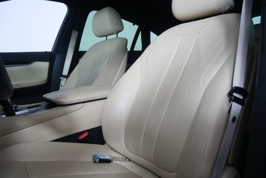 Used 2019 BMW X6 sDrive35i w/ Executive Package RWD image 10