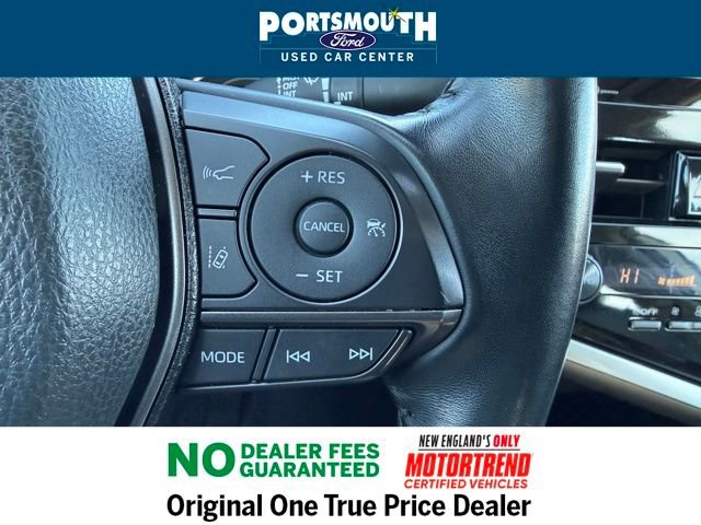 Used 2023 Toyota Camry SE image 12