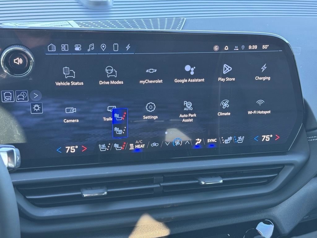 New 2026 Chevrolet Silverado EV LT AWD/4WD image 18