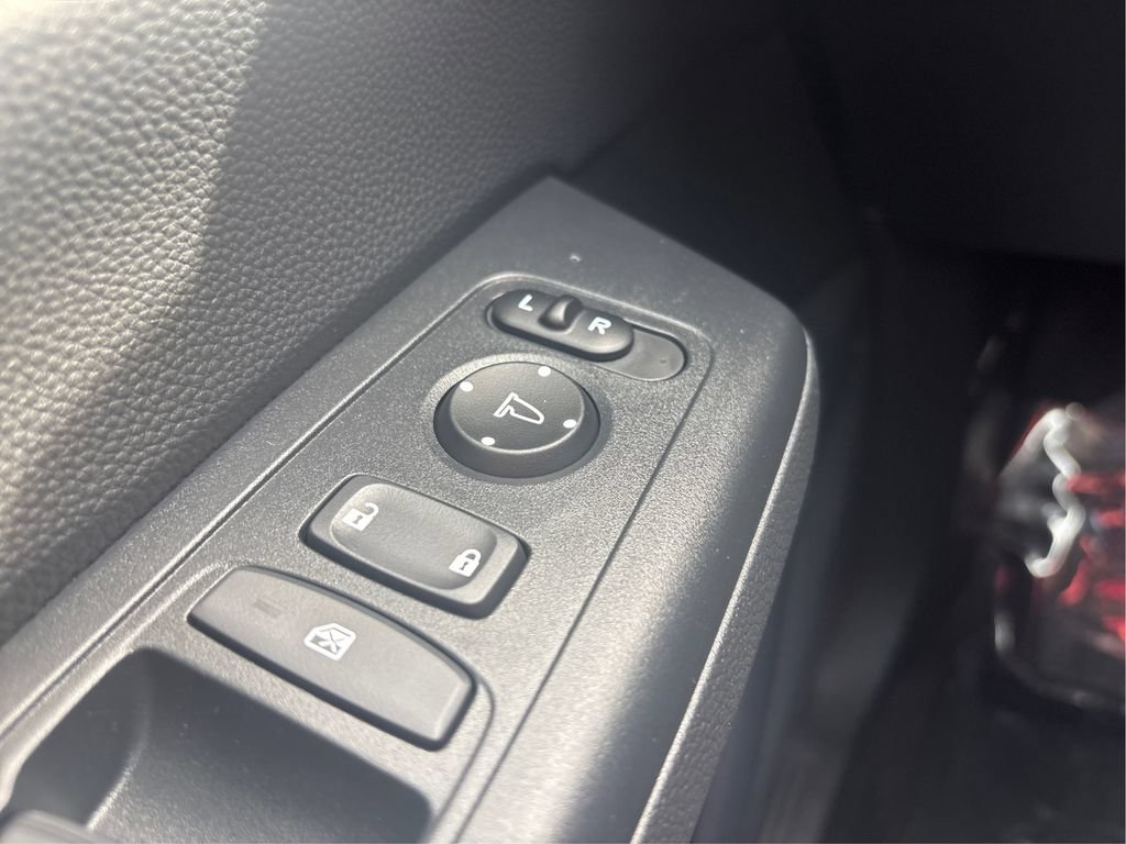 Used 2025 Honda CR-V Sport image 43