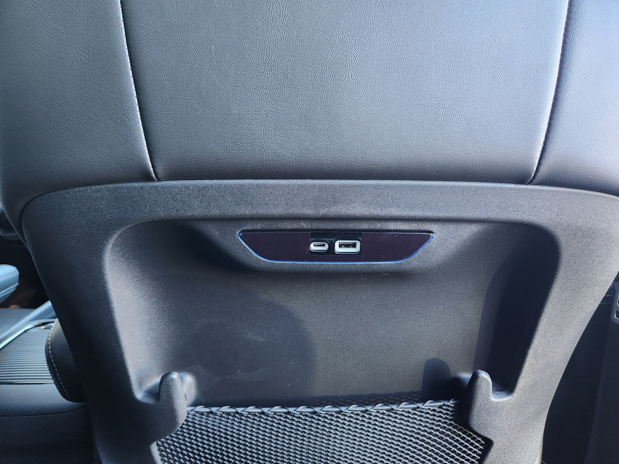 New 2027 Chrysler Pacifica Limited FWD image 43