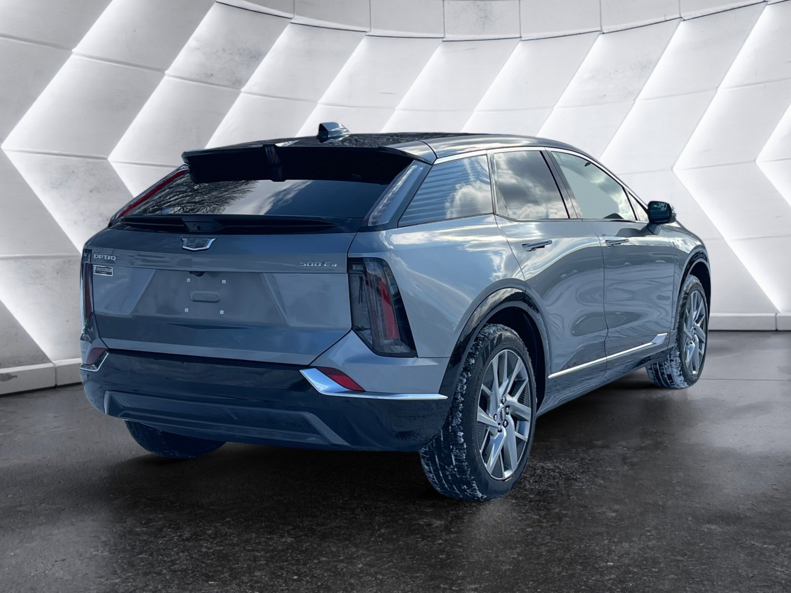 New 2026 Cadillac Optiq Luxury 2 image 6