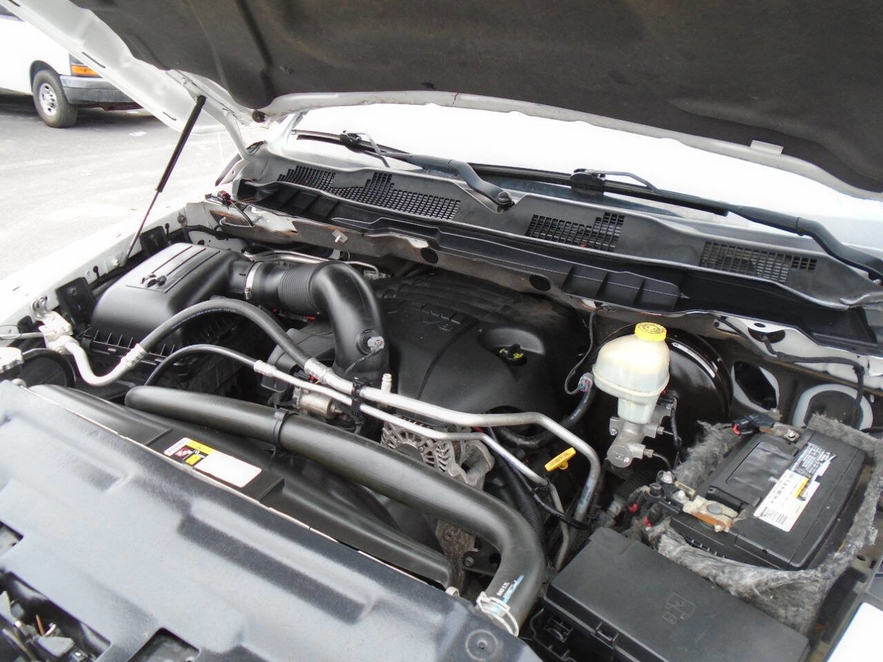 Used 2015 RAM 1500 Express image 14