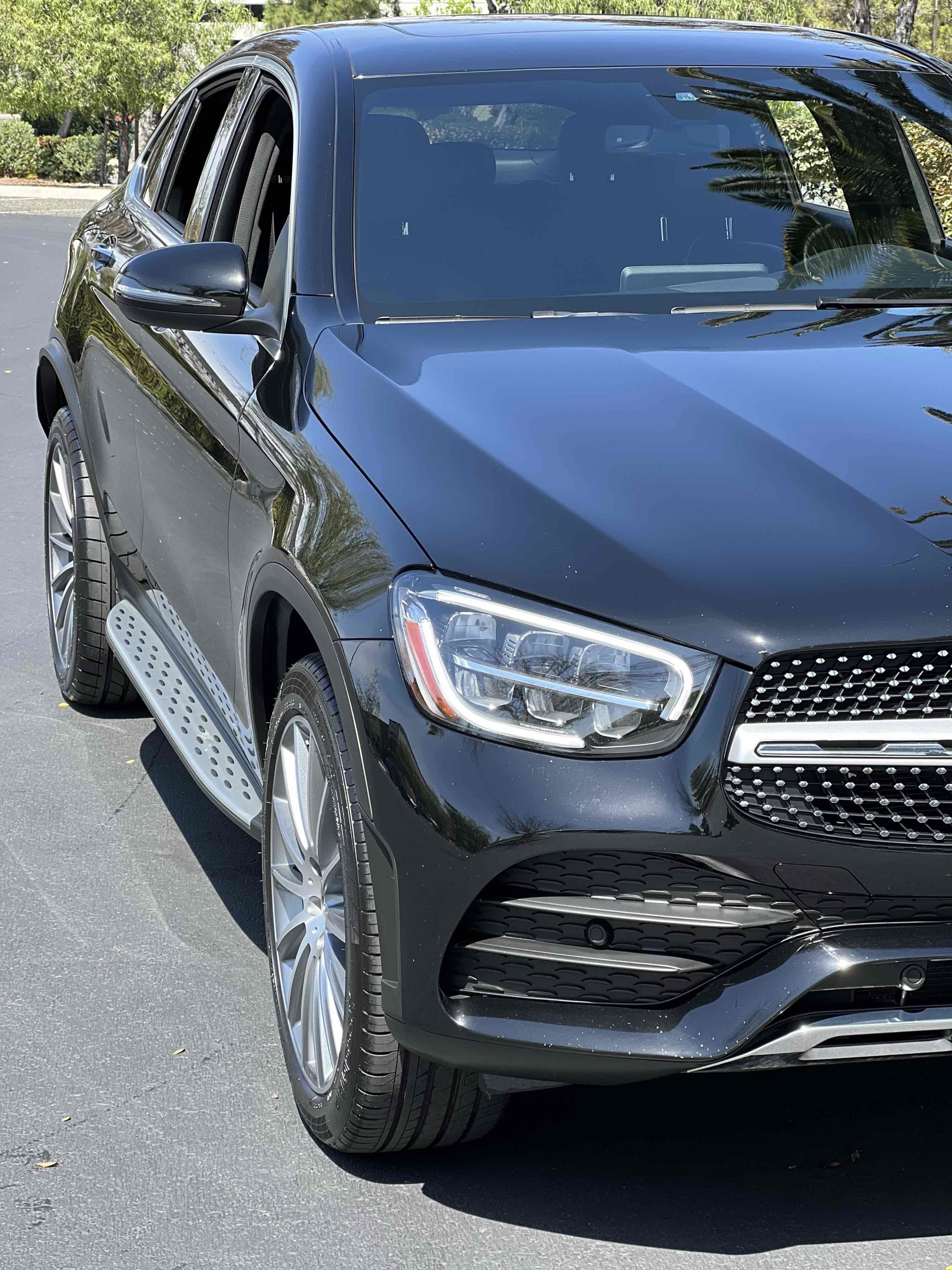 Used 2020 Mercedes-Benz GLC 300 4MATIC Coupe image 35