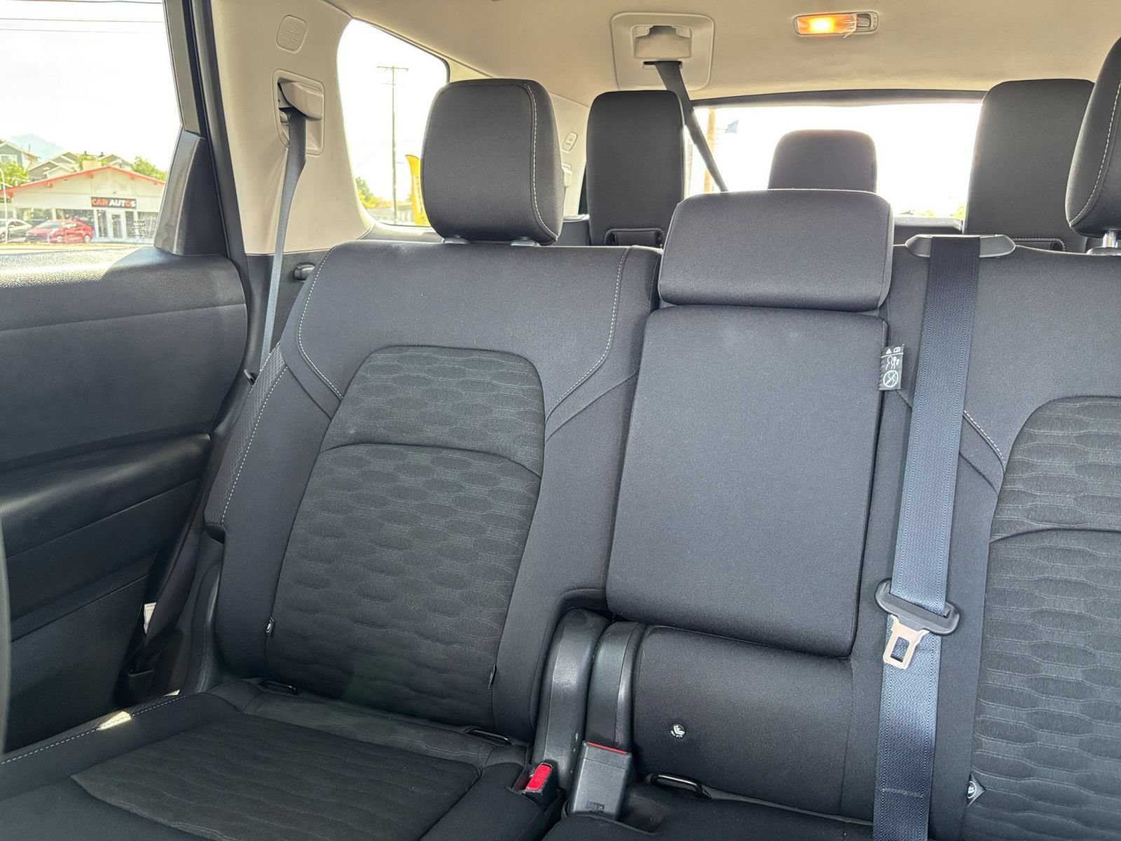 Used 2025 Nissan Pathfinder SV AWD/4WD image 42