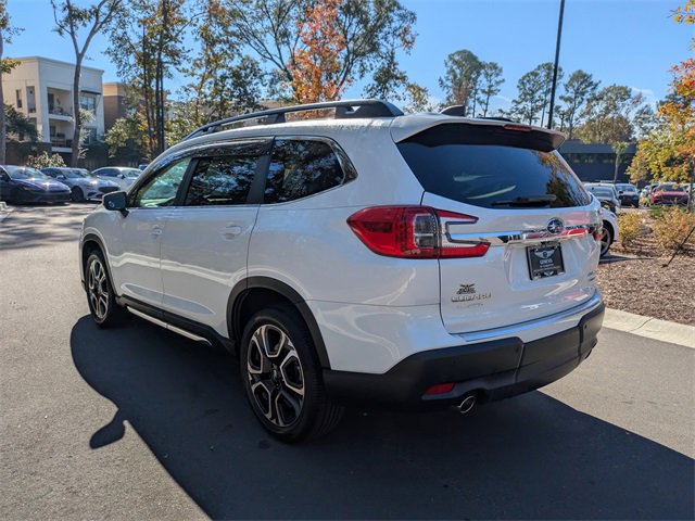 Used 2023 Subaru Ascent Limited image 6