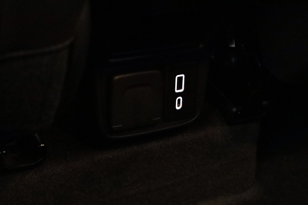 Used 2024 Chevrolet TrailBlazer RS w/ Convenience Package FWD image 14