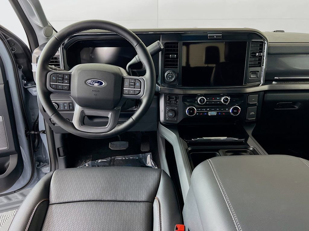 New 2026 Ford F250 Lariat w/ Black Appearance Package image 26