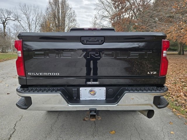 Used 2022 Chevrolet Silverado 2500 LTZ image 6