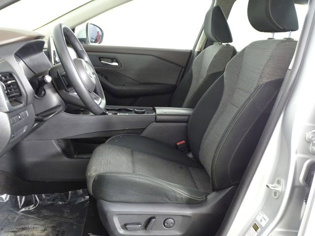 Used 2022 Nissan Rogue SV image 8