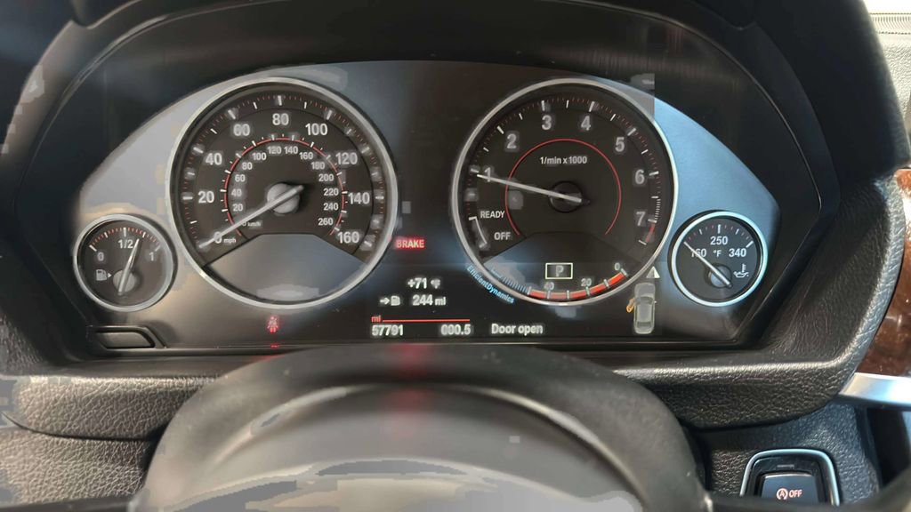 Used 2015 BMW 335i xDrive Sedan AWD/4WD image 36