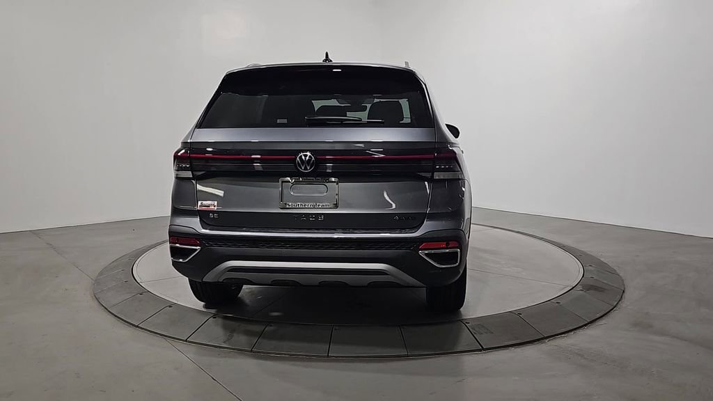 New 2026 Volkswagen Taos SE image 4