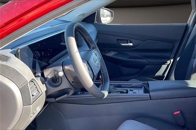 New 2026 Nissan Sentra SV w/ SV Convenience Package image 7