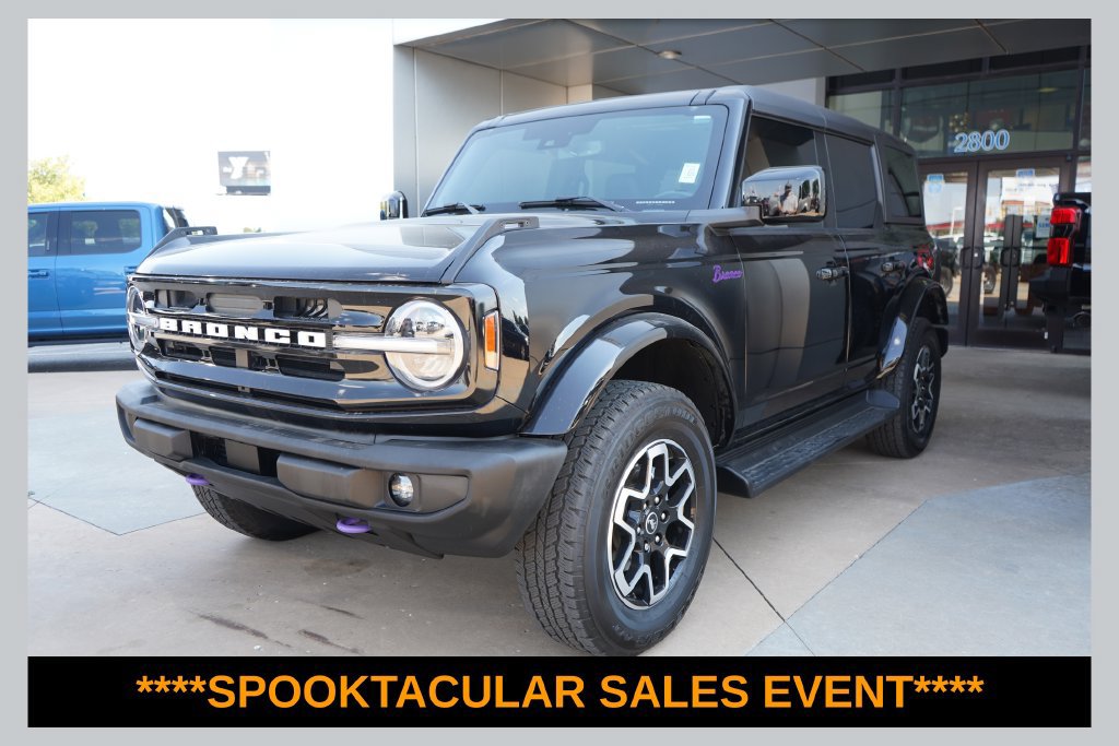 Certified 2025 Ford Bronco Outer Banks AWD/4WD image 1