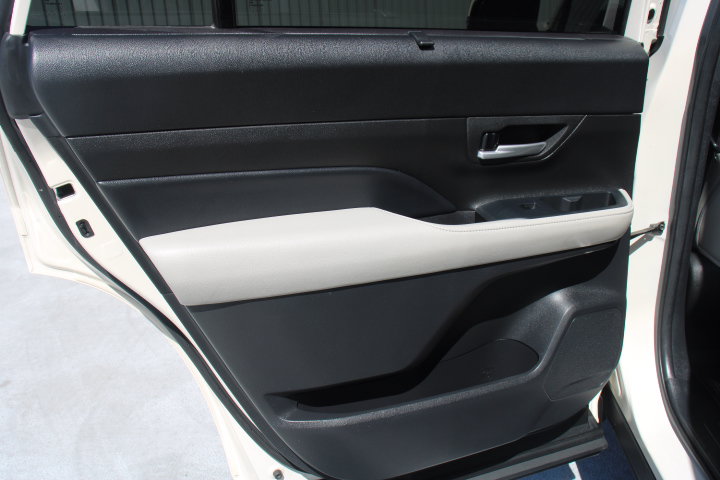 Certified 2024 Toyota Grand Highlander AWD image 13