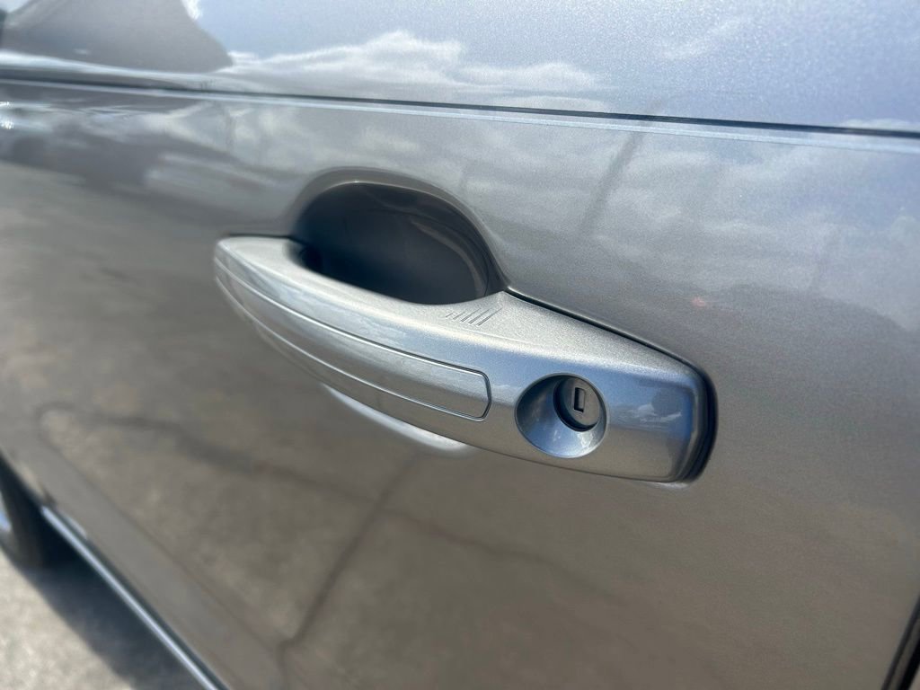 Used 2019 Lincoln MKC Select w/ Select Plus Package image 27