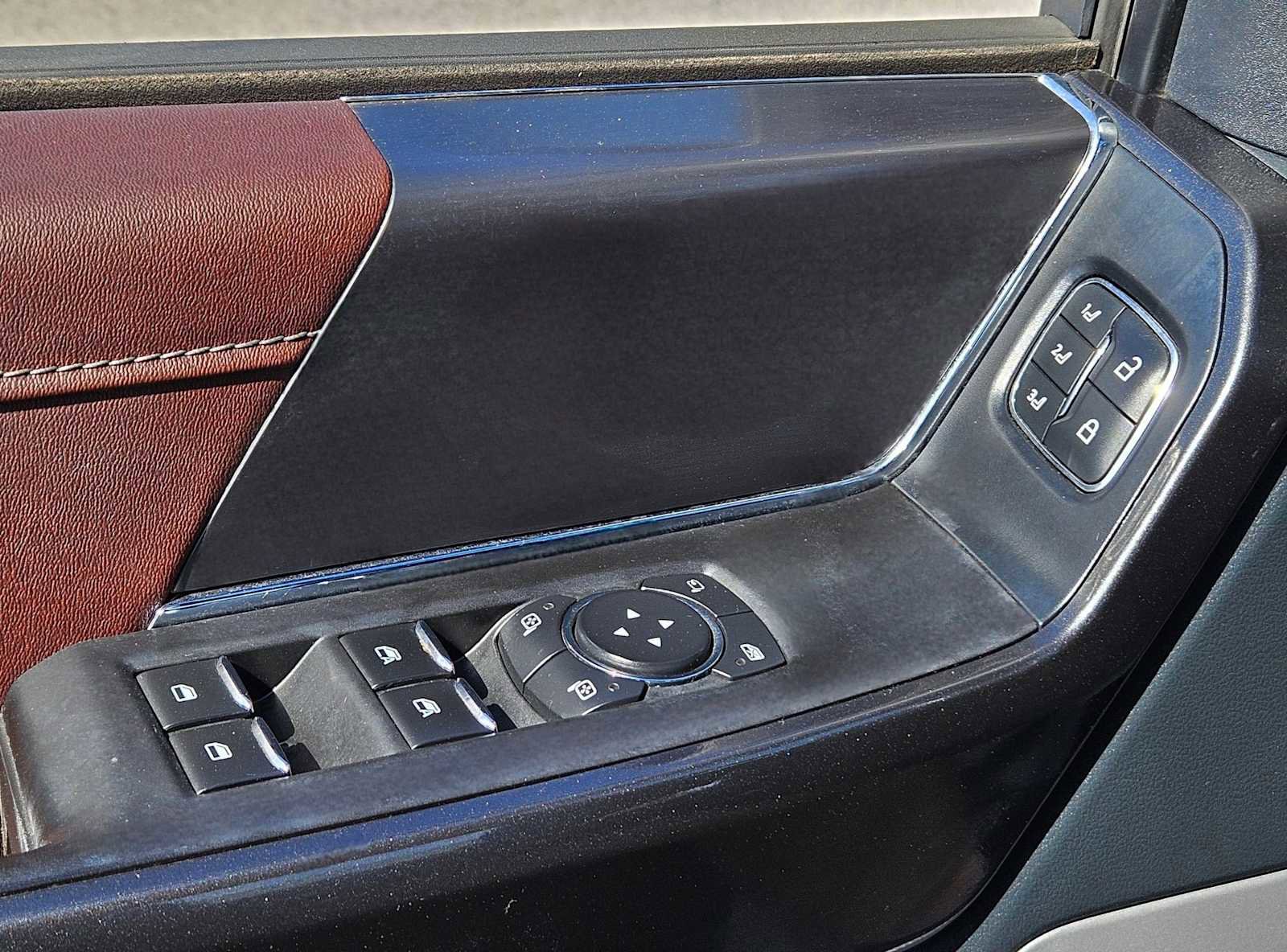 Used 2021 Ford F150 Lariat image 31