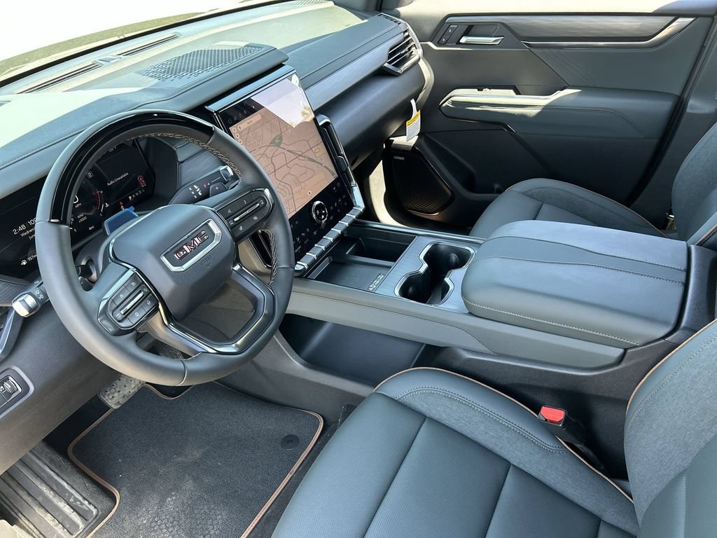 New 2026 GMC Acadia AT4 w/ Super Cruise Package AWD/4WD image 10