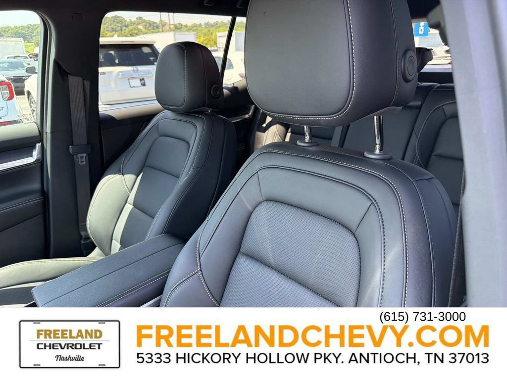 Used 2026 GMC Terrain Elevation w/ Elevation Premium Package FWD image 23