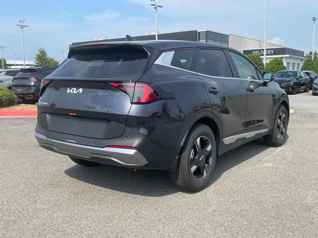 New 2026 Kia Sportage LX w/ LX Convenience Package FWD image 8