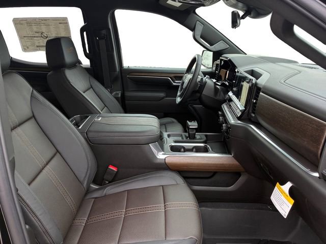 New 2026 Chevrolet Silverado 1500 High Country w/ Midnight Edition AWD/4WD image 13