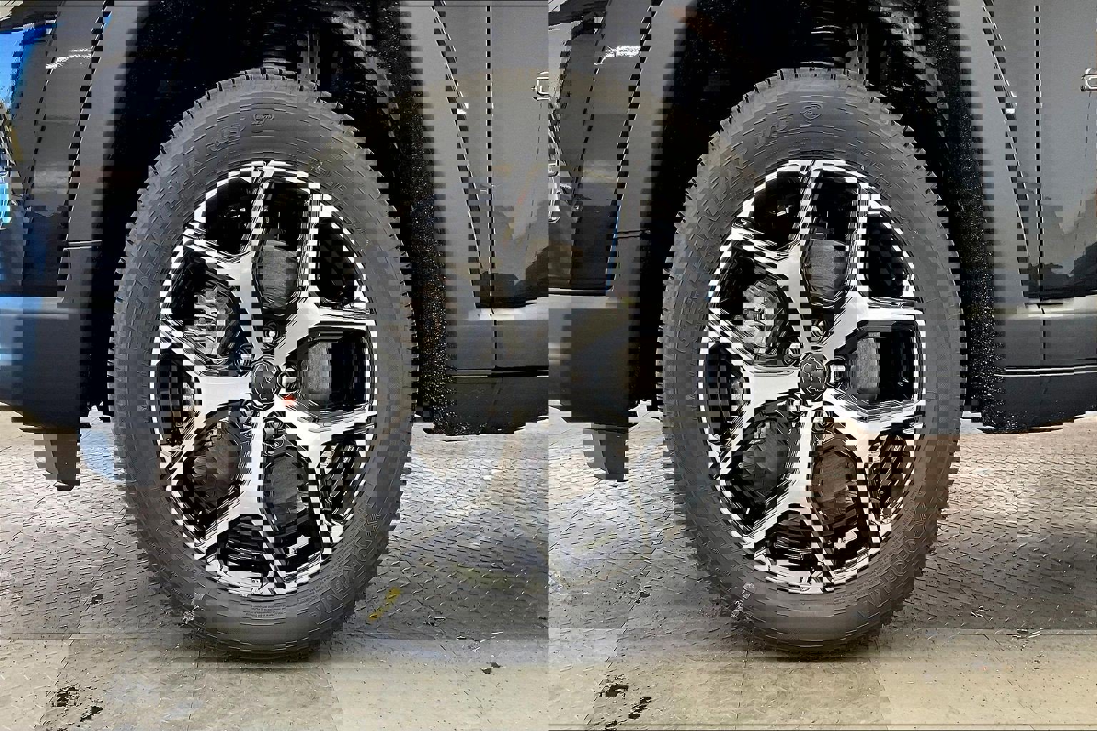 New 2026 Jeep Compass Limited image 14