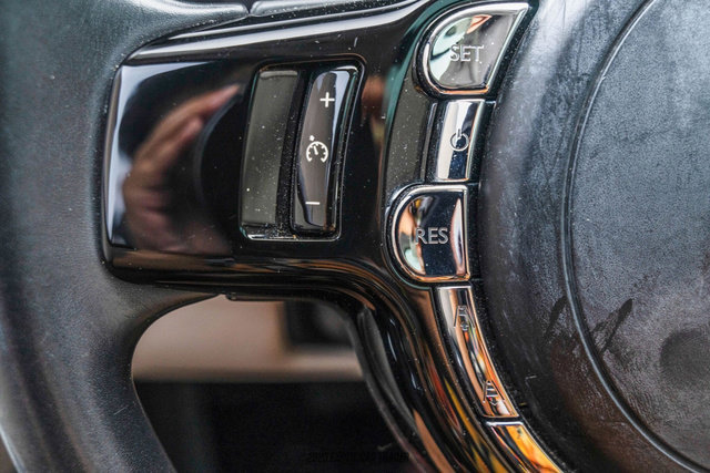 Used 2015 Rolls-Royce Ghost image 58