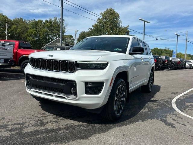 Used 2021 Jeep Grand Cherokee L Overland w/ Luxury Tech Group IV AWD/4WD image 9