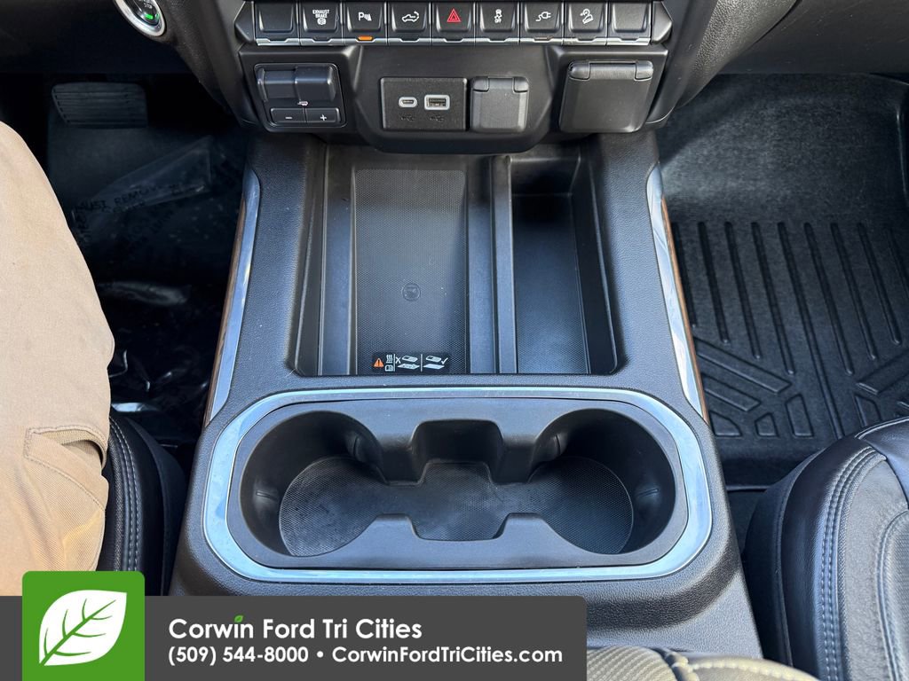 Used 2021 Chevrolet Silverado 3500 High Country w/ Z71 Off-Road Package AWD/4WD image 32