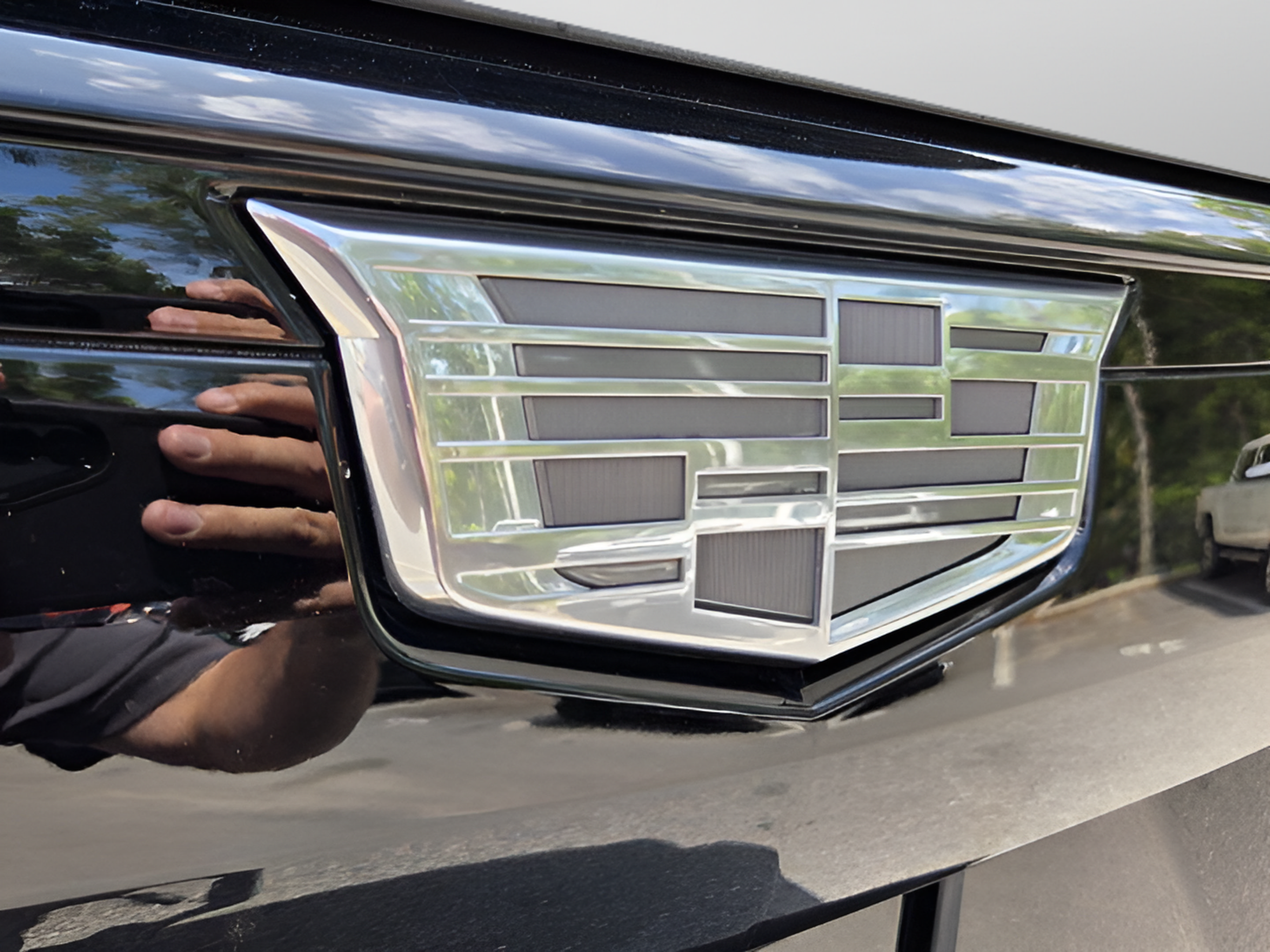 Used 2024 Cadillac Escalade Sport Platinum w/ LPO, ONYX Package RWD image 28