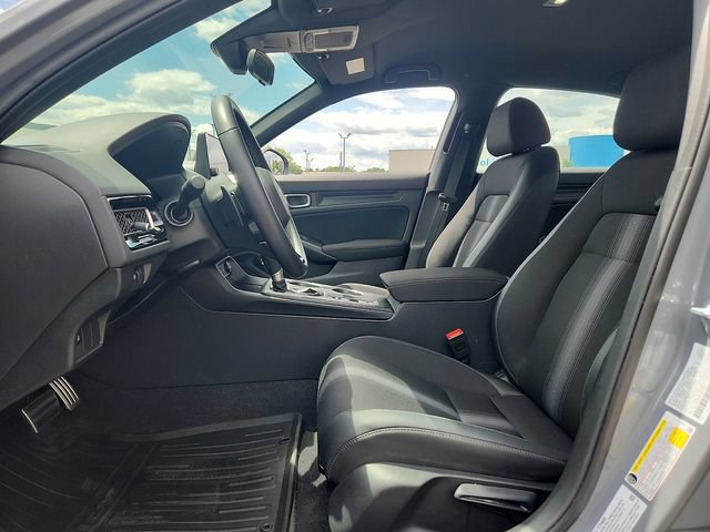 Used 2025 Honda Civic Sport image 12