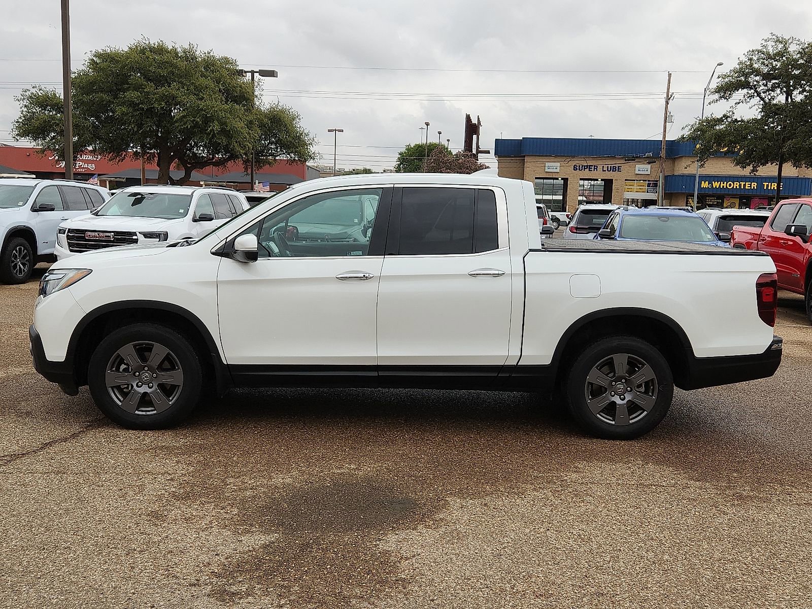Used 2020 Honda Ridgeline RTL-E image 2