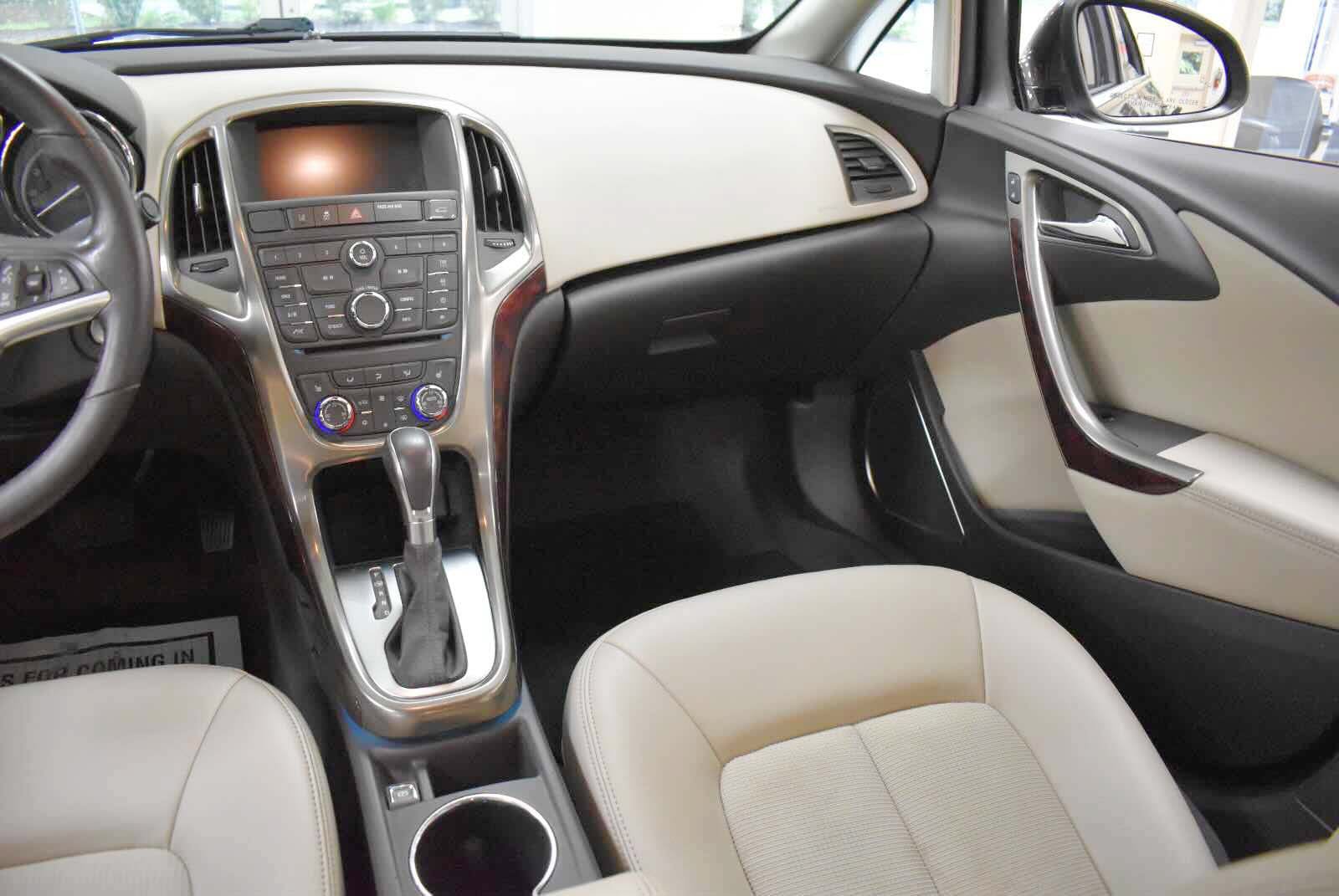 Used 2014 Buick Verano Convenience FWD image 15