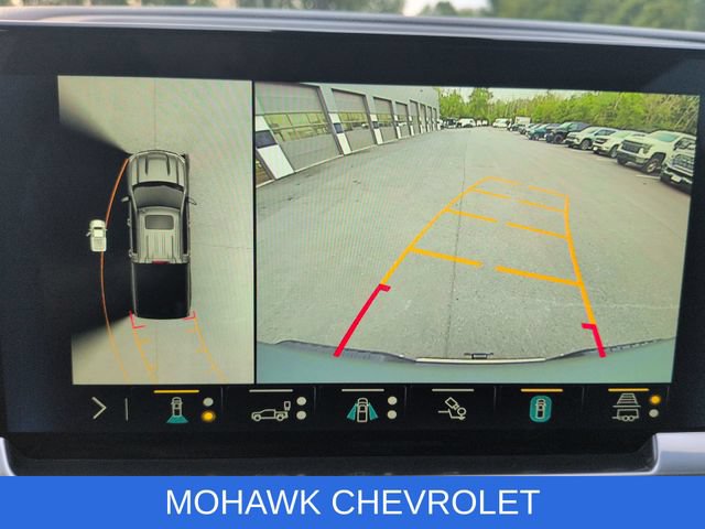 Used 2023 Chevrolet Silverado 1500 LT w/ Safety Package AWD/4WD image 15