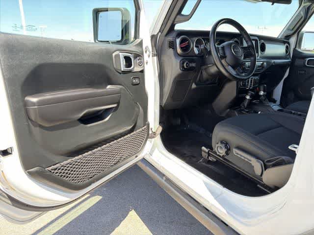 Used 2021 Jeep Wrangler Sport AWD/4WD image 10