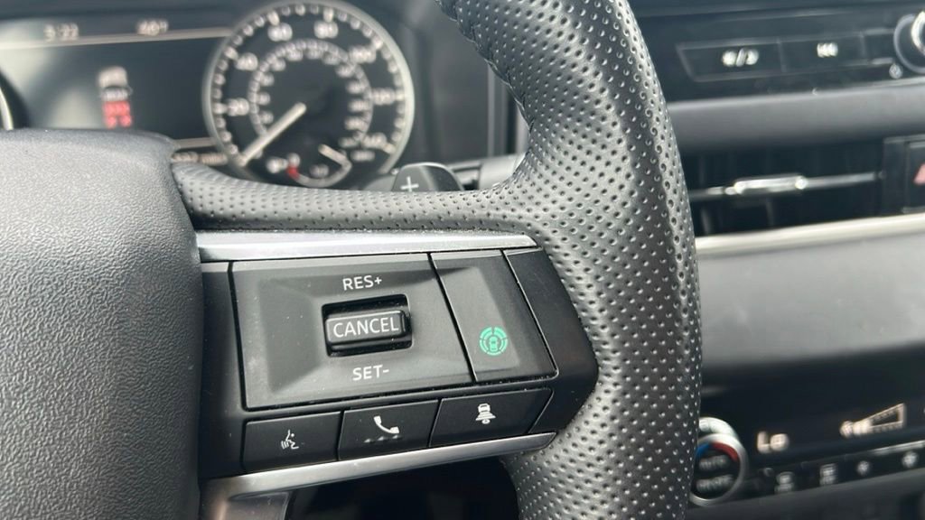 Used 2025 Mitsubishi Outlander SE image 20