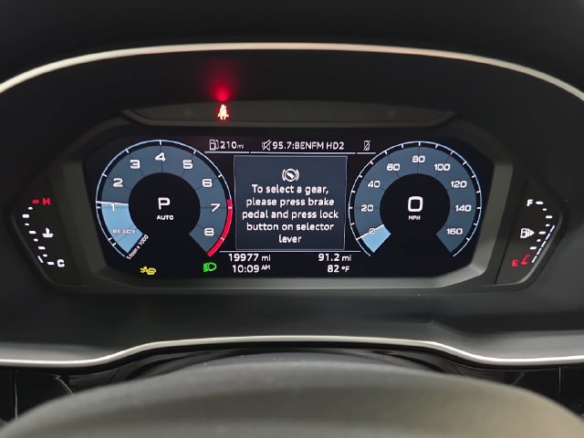 Used 2025 Audi Q3 2.0T Premium AWD/4WD image 18
