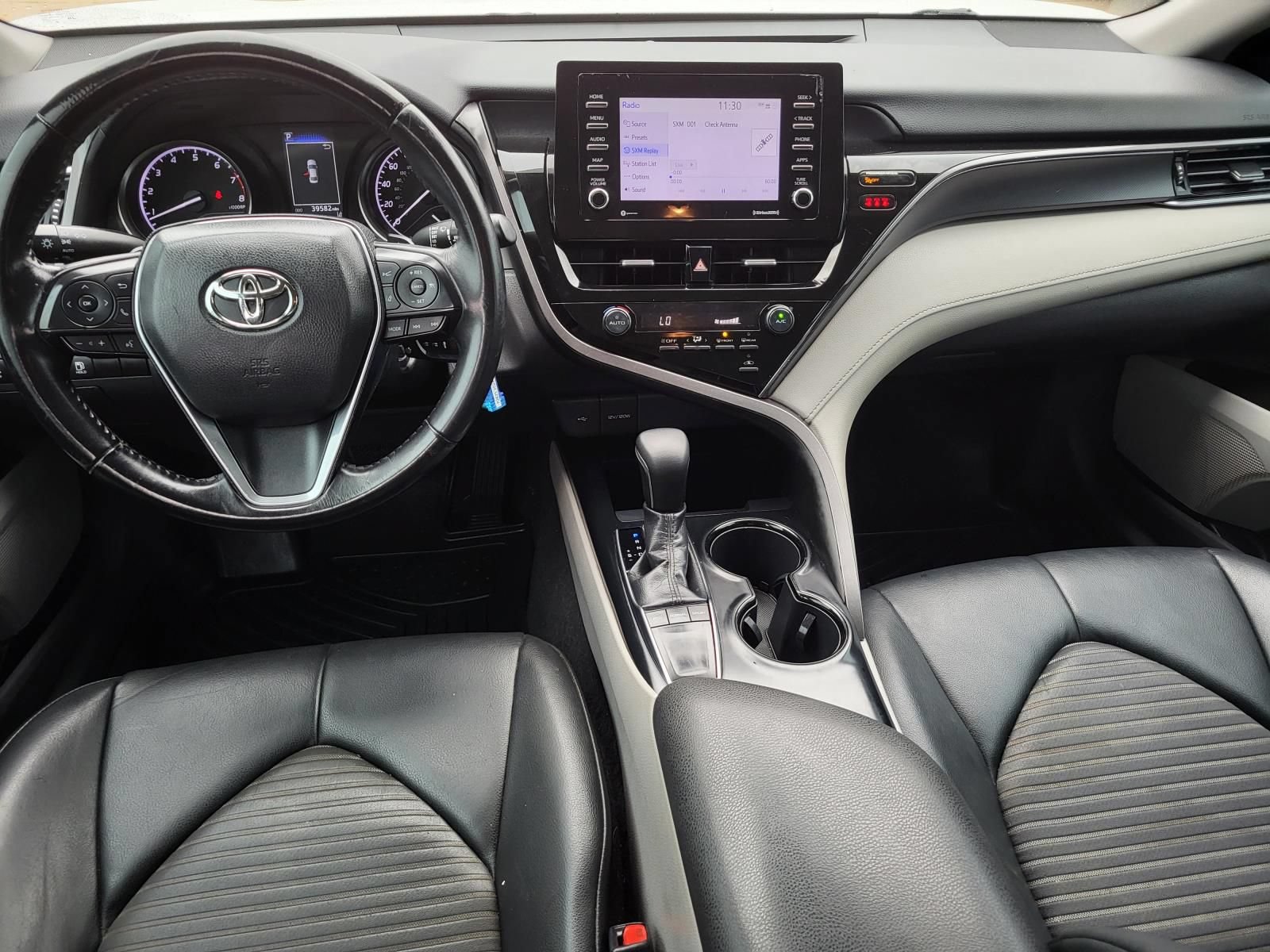 Used 2024 Toyota Camry SE FWD image 15