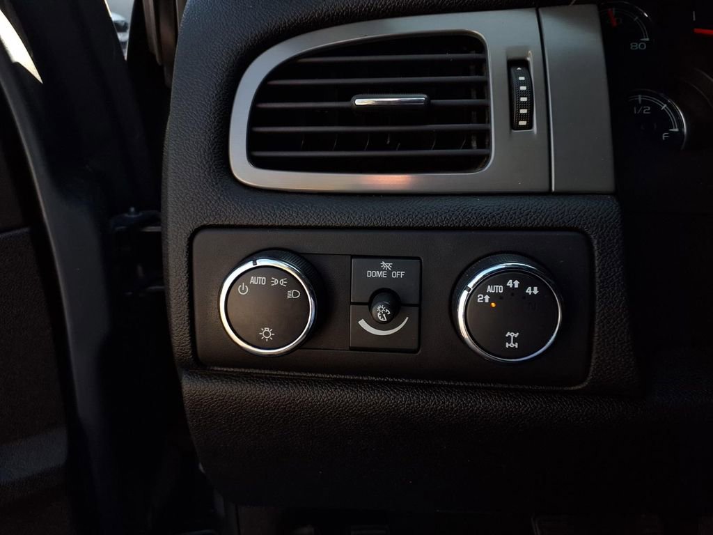 Used 2008 Chevrolet Tahoe LS image 12