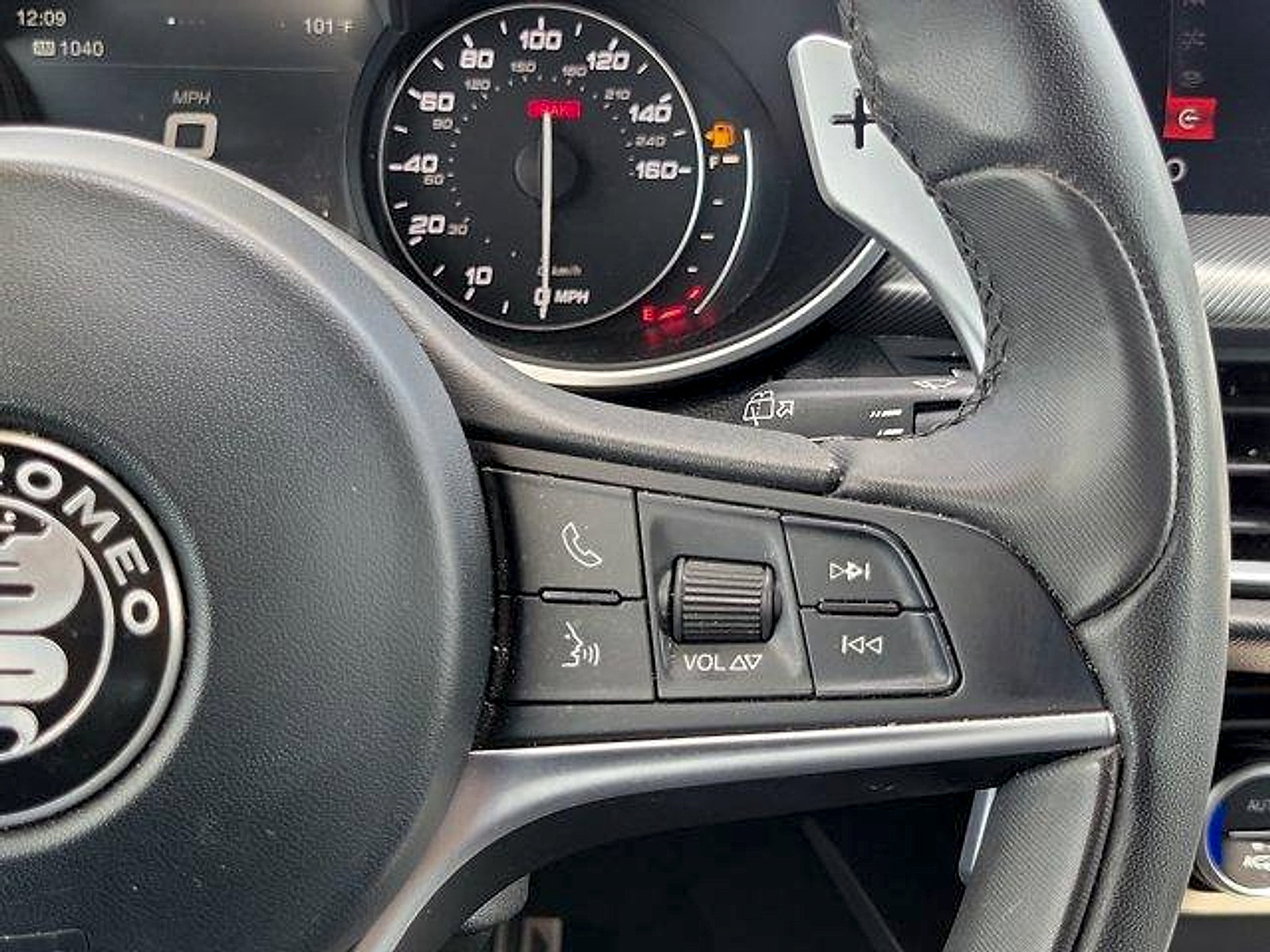 Used 2018 Alfa Romeo Stelvio Ti Sport AWD/4WD image 28