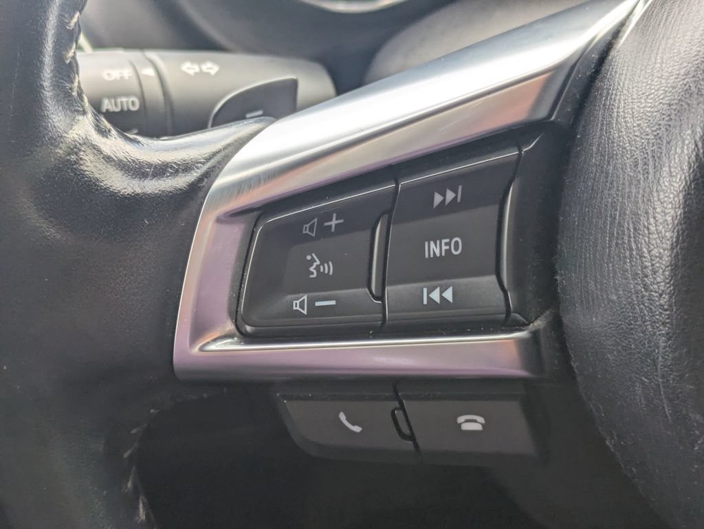 Used 2020 MAZDA MX-5 Miata RF Grand Touring RWD image 19